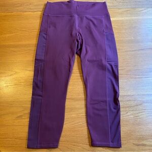 Fabletics cropped Leggings